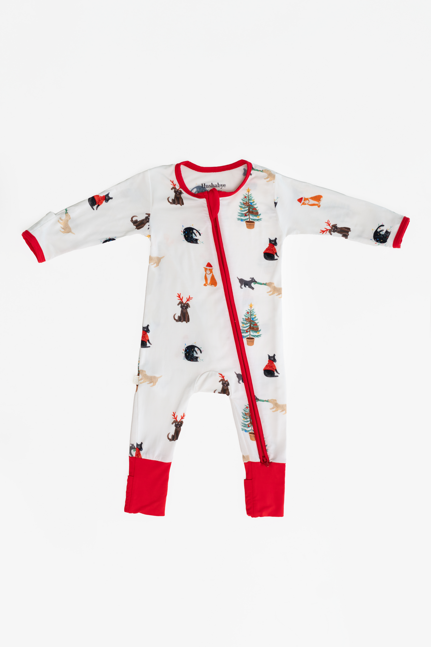 Zippered sleepsuit in Santa Paws